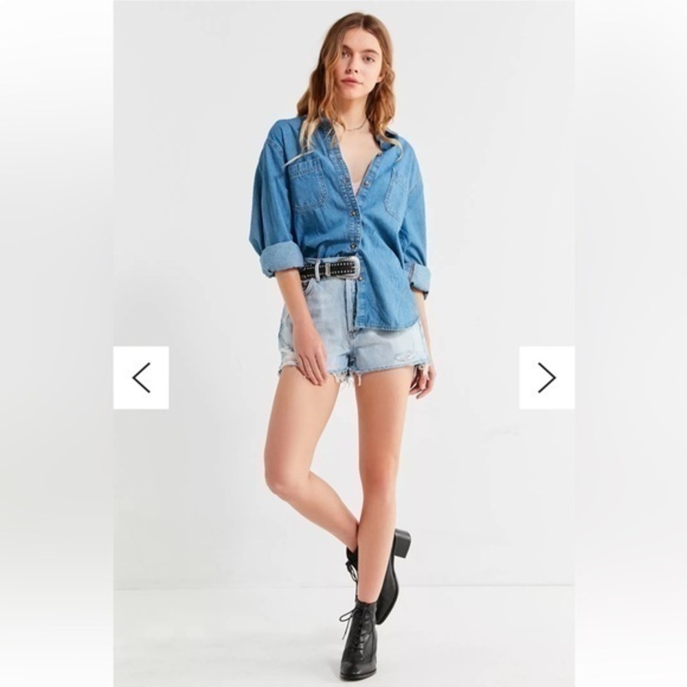 BDG Highrise Distressed Girlfriend Jean Shorts